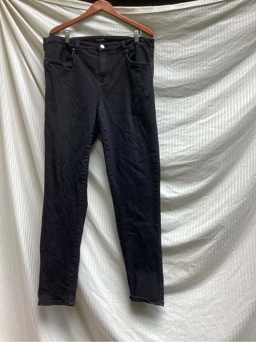 Universal Standard Black Skinny Jeans, size 22 (universal standard size large)